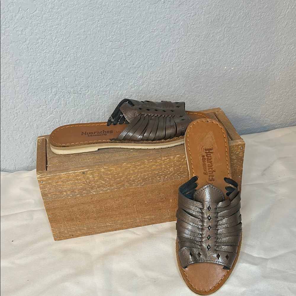 Huaraches Bear Paw leather Sandals